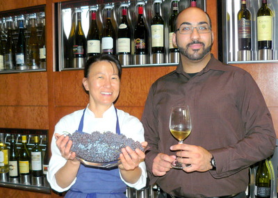 Chef%20Lisa%20Nakamura%20at%20bin%20Vivant%20with%20barman%20Yahsar%20Shayan.JPG