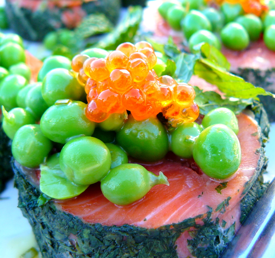 http://www.cornichon.org/Salmon%20with%20peas.JPG