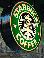 images-new-york-2004-starbucks-700x700.jpg